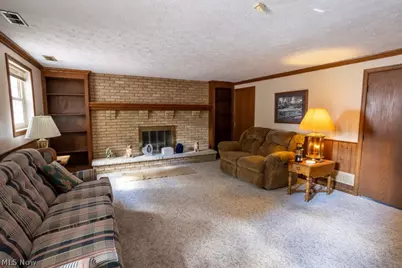8639 Candlewood Avenue NW, North Canton, OH 44720 - Photo 17