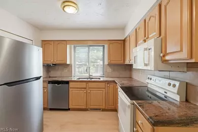 315 Guys Run Road, Akron, OH 44319 - Photo 9