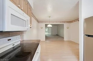 315 Guy's Run Rd, Akron, OH 44319 - Photo 13