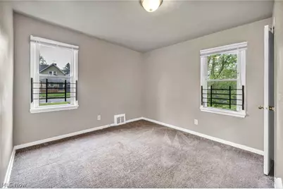 10212 Benham Avenue, Loveland, OH 44105 - Photo 11