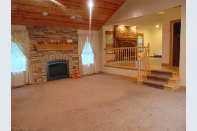 12436 Painesville Warren Road, Concord Twp, OH 44077 - Photo 5