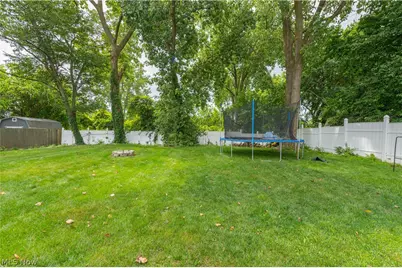 4218 Canterbury Drive, Brunswick, OH 44212 - Photo 9