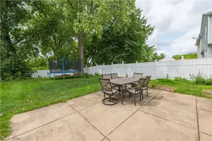 4218 Canterbury Dr, Brunswick, OH 44212 - Photo 7