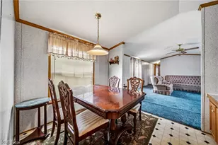 2675 Eagle Point Dr, Madison, OH 44057 - Photo 11