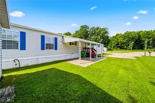 2675 Eagle Point Dr, Madison, OH 44057 - Photo 23