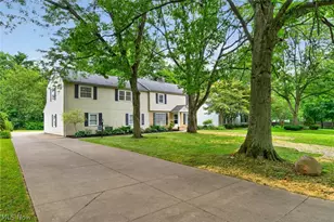 444 Hampshire Rd, Akron, OH 44313 - Photo 3