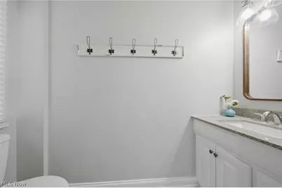 444 Hampshire Road, Akron, OH 44313 - Photo 19