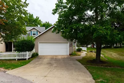 1310 Buckboard Lane, Grandview Heights, OH 44147 - Photo 3
