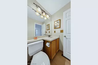 1310 Buckboard Lane, Grandview Heights, OH 44147 - Photo 25