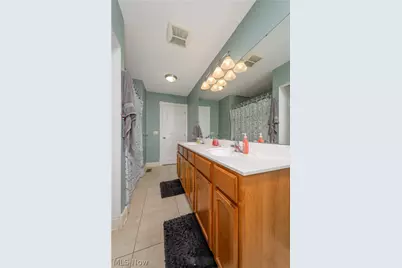 3721 Old Hickory Avenue NW, Canton, OH 44718 - Photo 1