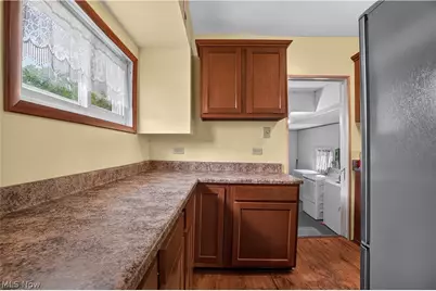 61 W Erie Street, Jefferson, OH 44047 - Photo 15