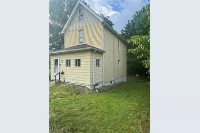 556 W Myrtle Avenue, Youngstown, OH 44511 - Photo 17