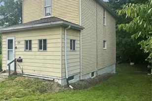 556 W Myrtle Ave, Youngstown, OH 44511 - Photo 17