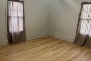556 W Myrtle Ave, Youngstown, OH 44511 - Photo 9