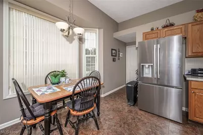 1827 Southpointe Circle NE, Canton, OH 44714 - Photo 11