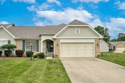 1827 Southpointe Circle NE, Canton, OH 44714 - Photo 1
