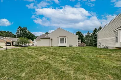 1827 Southpointe Circle NE, Canton, OH 44714 - Photo 25