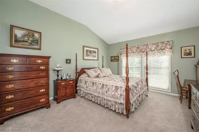1827 Southpointe Circle NE, Canton, OH 44714 - Photo 15