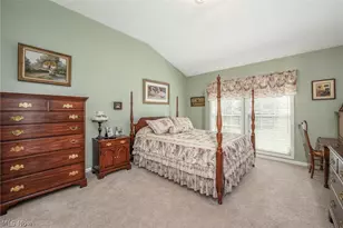 1827 Southpointe Cir NE, Canton, OH 44714 - Photo 15