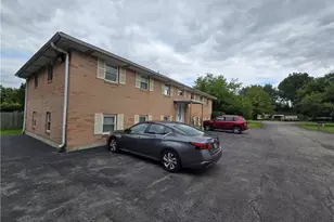 860 Mathews Rd, Youngstown, OH 44512 - Photo 5