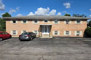 860 Mathews Rd, Youngstown, OH 44512 - Photo 3