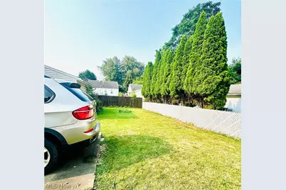 802 Sherlock Place NE, Canton, OH 44714 - Photo 17