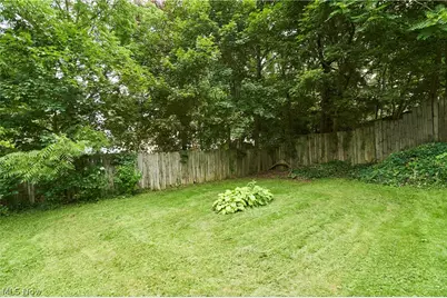 421 Malacca Street, Akron, OH 44305 - Photo 15