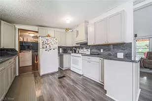 9182 Berry Rd, Kingston, OH 43986 - Photo 7