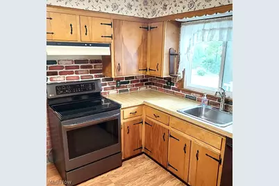 655 Cliffside Drive, Akron, OH 44313 - Photo 13