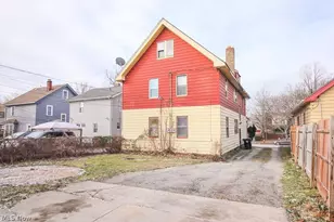 3769 E 154th St, Loveland, OH 44128 - Photo 3
