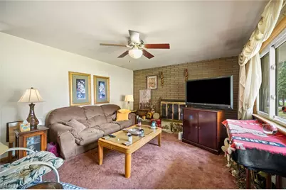 1700 Beryl Road, Akron, OH 44312 - Photo 5