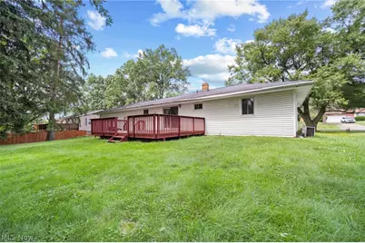 1700 Beryl Road, Akron, OH 44312 - Photo 23
