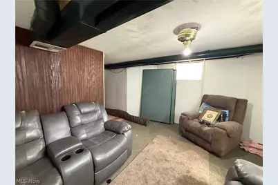 812 Clarendon Avenue NW, Canton, OH 44708 - Photo 21
