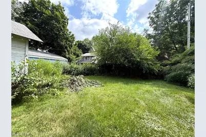 812 Clarendon Avenue NW, Canton, OH 44708 - Photo 29