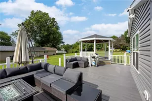 723 Apple Blossom Ln, Orrville, OH 44667 - Photo 5