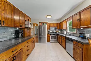 31 Island Dr, Poland, OH 44514 - Photo 11