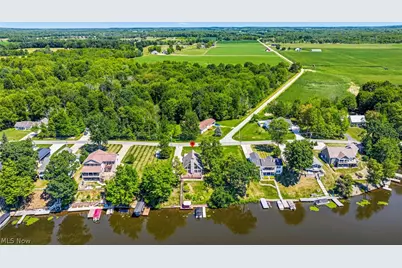 1452 Lake Vue Drive, Roaming Shores, OH 44085 - Photo 35