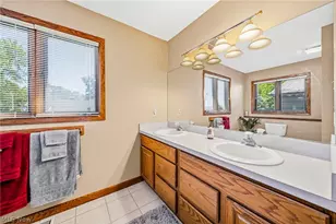 1452 Lake Vue Dr, Roaming Shores, OH 44085 - Photo 21