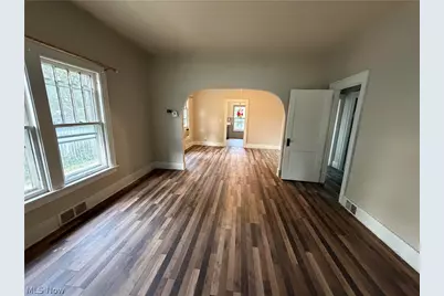 2048 Grafton Road, Elyria, OH 44035 - Photo 13