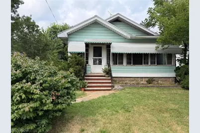 2048 Grafton Road, Elyria, OH 44035 - Photo 1
