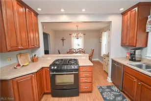 482 Ewing Rd, Youngstown, OH 44512 - Photo 13