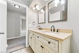 558 Garnette Rd, Akron, OH 44313 - Photo 27