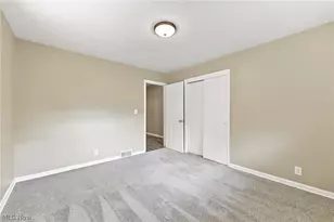 558 Garnette Rd, Akron, OH 44313 - Photo 25