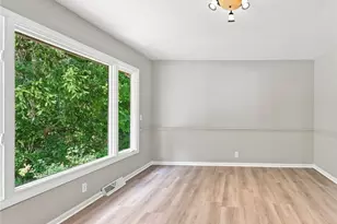 558 Garnette Rd, Akron, OH 44313 - Photo 9