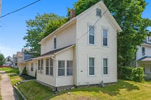 477 Allyn St, Akron, OH 44304 - Photo 1