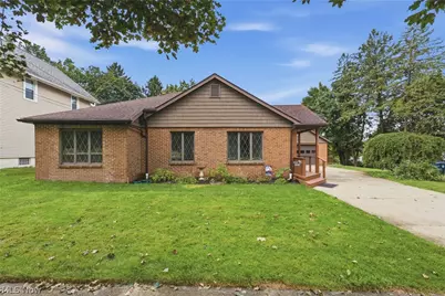 2260 Englewood Avenue, Akron, OH 44312 - Photo 3
