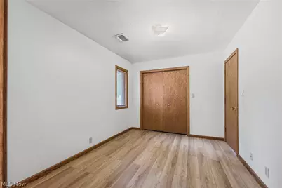 2260 Englewood Avenue, Akron, OH 44312 - Photo 21