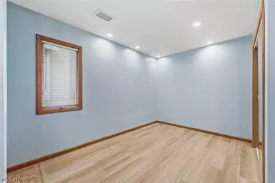 2260 Englewood Avenue, Akron, OH 44312 - Photo 19