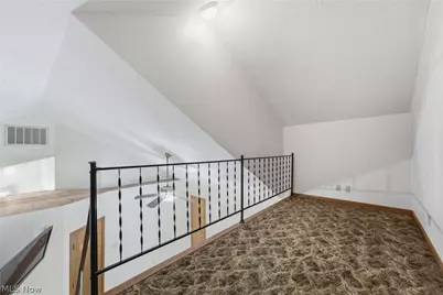 2260 Englewood Avenue, Akron, OH 44312 - Photo 39