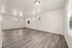 1696 E 85th St, Loveland, OH 44106 - Photo 15